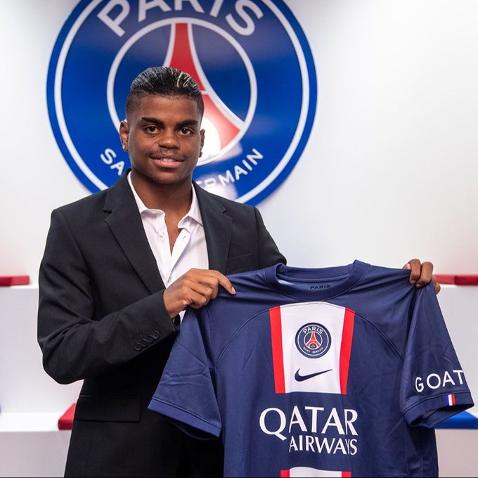 Football : Noah Lemina signe pro au PSG jusqu’en 2025