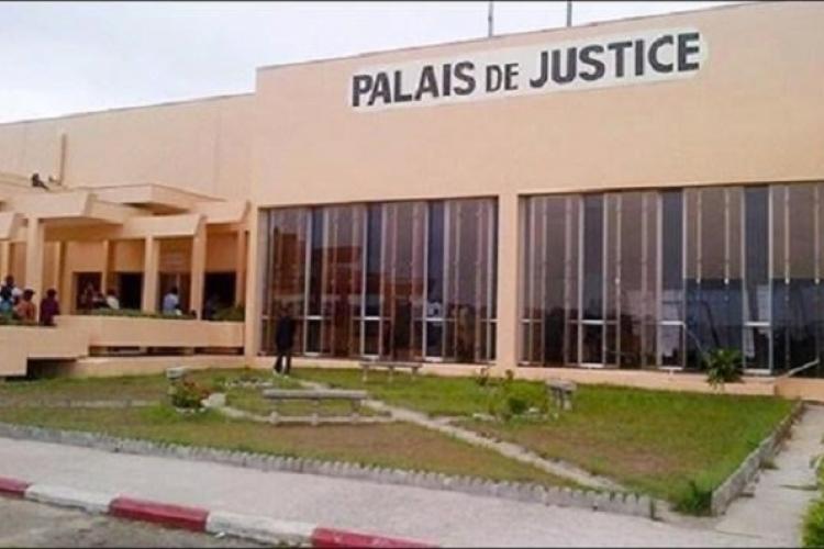 Pédophilie: trois coachs gabonais en prison