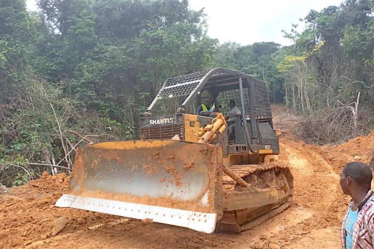 Medouneu : l'axe Mbeiakelayong-Nzogbourg en chantier