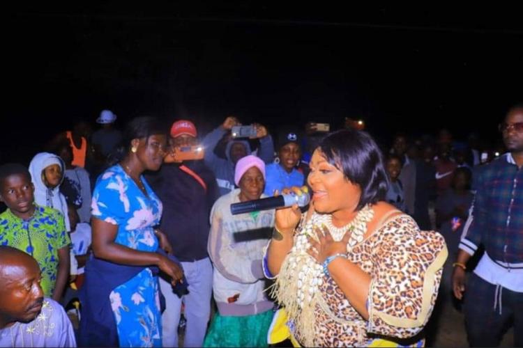 Haut-Ogooué : fin du tournoi de football et culturel Jean de Dieu Ndouna.