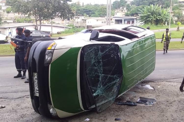 Accident : 3 blessés graves à l’échangeur de Nzeng-Ayong 