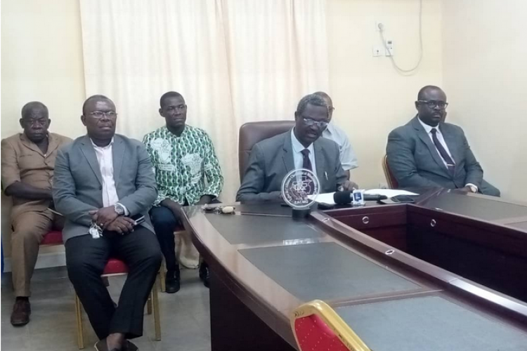 Eglise Alliance Chrétienne Et Missionnaire Du Gabon Rev Dr. Philibert André Binet : « que seules les urnes nous donnent le résultat de la volonté de Dieu »