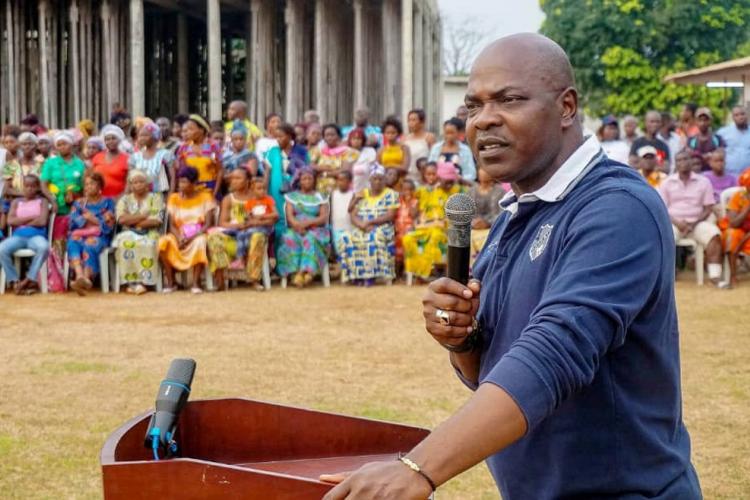 Tournée interparlementaire : Les populations édifiées par Yves-Fernand Manfoumbi