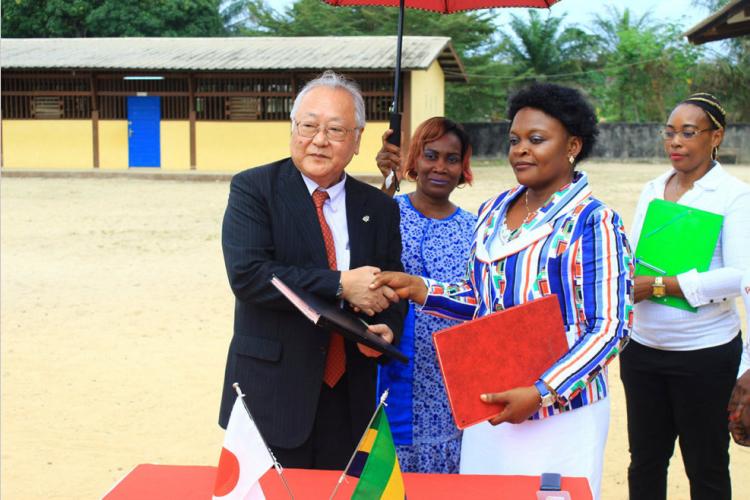Coopération nippo-gabonaise : Signature d'un contrat pour la construction et l'équipement d'un bâtiment