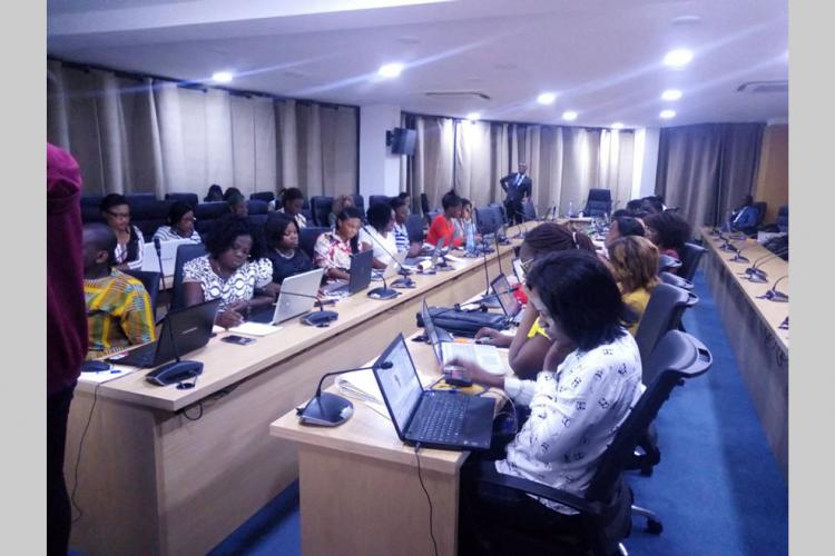 Numérique : Booster le savoir-faire des femmes