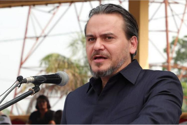 Nouvelle morsure de Scorpion : Laccruche Alihanga et ses hommes de mains soupçonnés d'avoir détourné 60 milliards de francs à Sogara