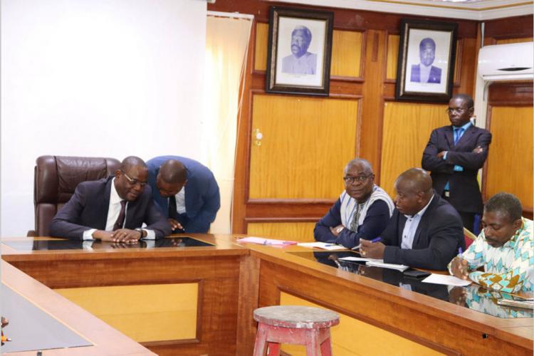 Education : Dialogue de sourds