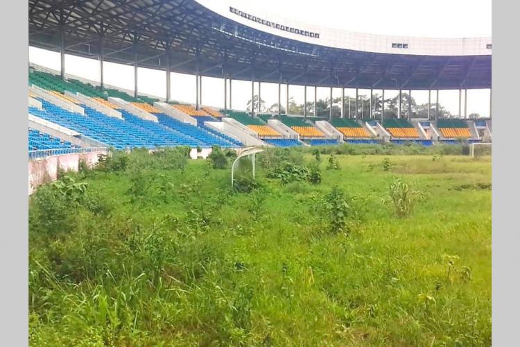 Stade d'Oyem : 800 millions de francs par an pour son entretien