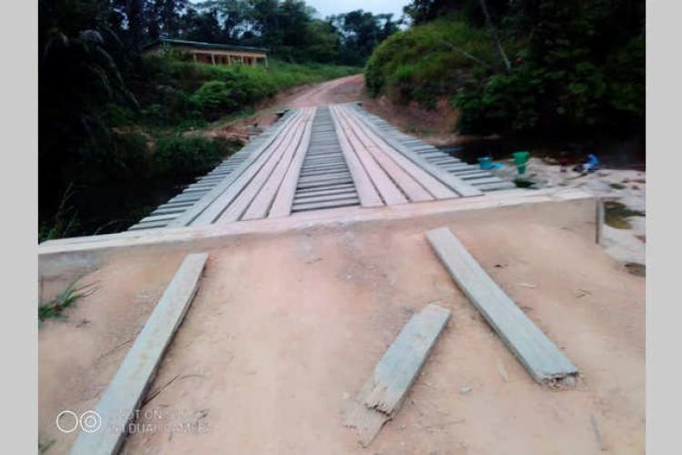 Guietsou  : Un nouveaux ponts en matériaux semi-durables