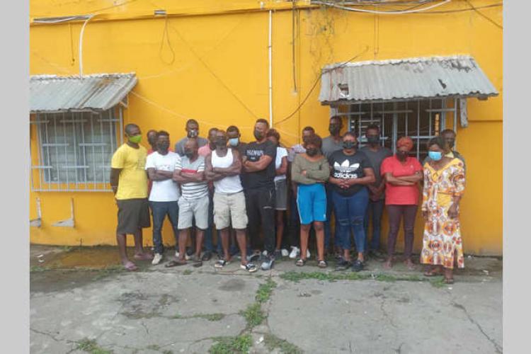 Port-Gentil : : Consommateurs et tenanciers de bars interpellés