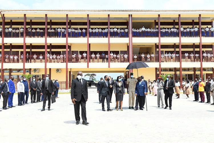Education : Ali Bongo inaugure le Complexe scolaire d'Alibandeng